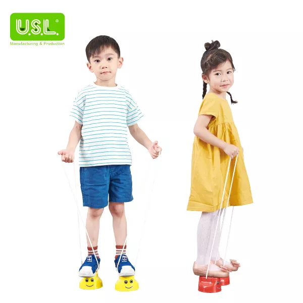 Kids Sports & Entertainment Bucket Stilts with Adjustable Handle Rope